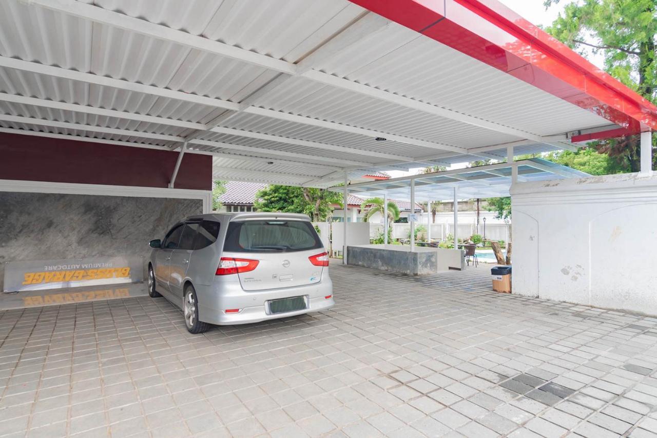 Reddoorz Plus @ Pakuan Residence Tajur ボゴール エクステリア 写真